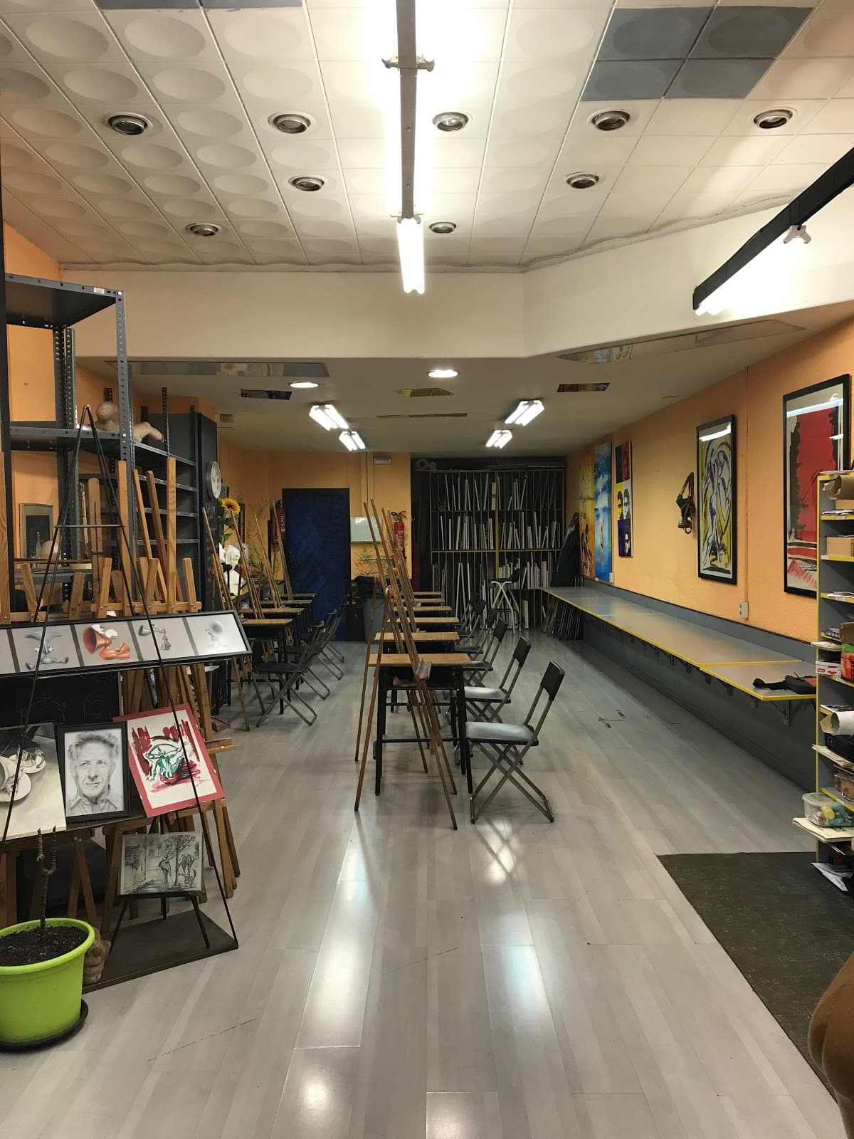 Academia de dibujo y Pintura Barbasán