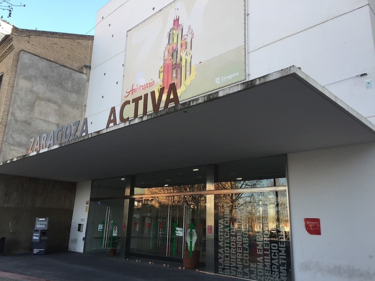 Biblioteca para Jóvenes Cubit
