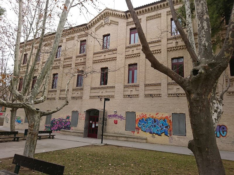 Biblioteca Pública Manuel Alvar (Delicias)
