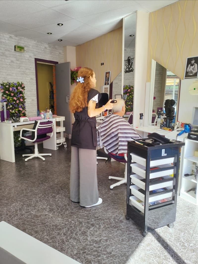 Contraste's Studio. Barbería & Nail Art