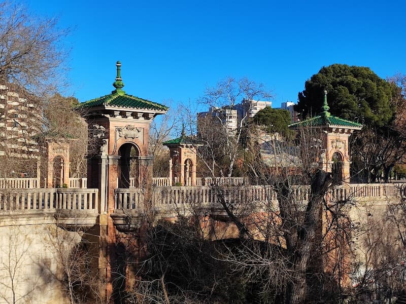 Puente de los Cantautores