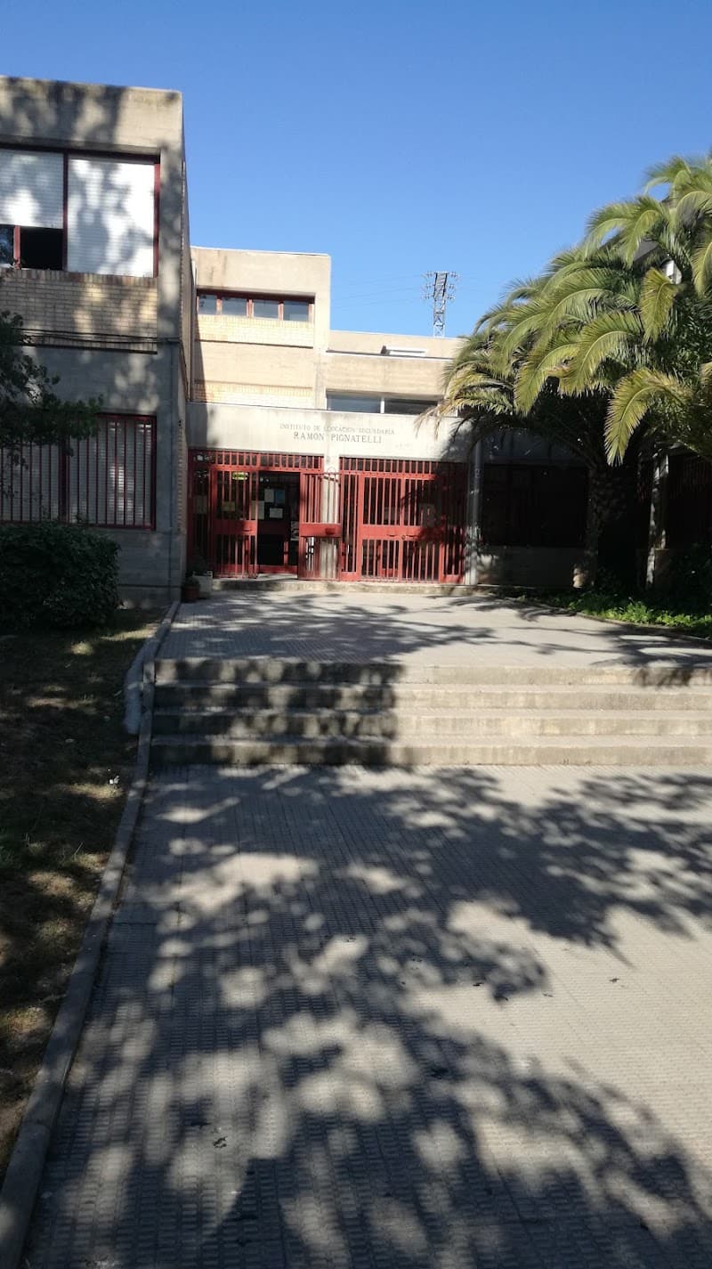 Zona Joven Ramón Pignatelli (IES)
