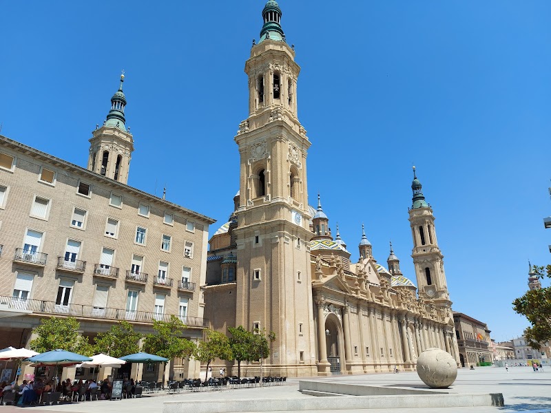 Jota en la plaza del Pilar, ciclo Denominación de Origen (domingo 11)